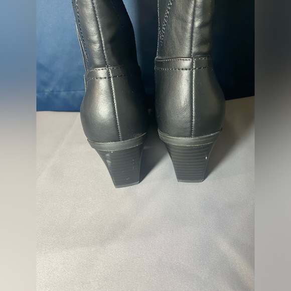 NWT Madden NYC Women's Embroidered Tall Western Black Boots - Picture 11 of 16